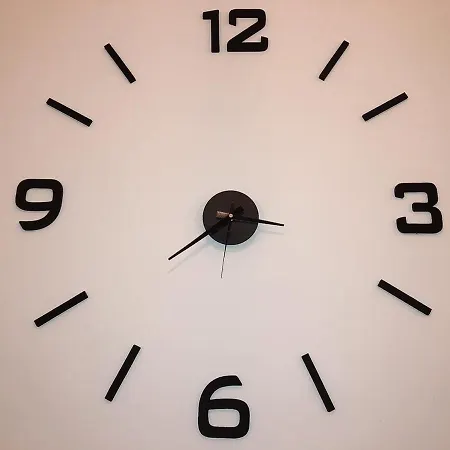 Πανσιόν Anche Ad Ore - *